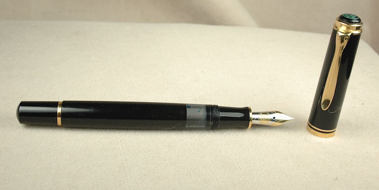 Pre-Owned Pens: 6057: Pelikan: Souveran M400